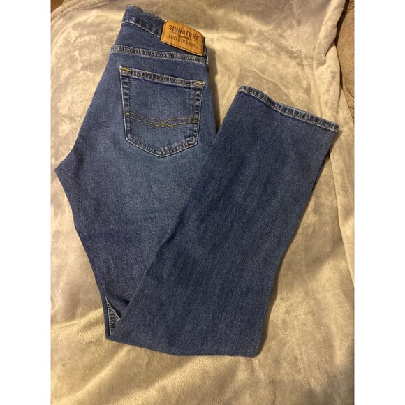 Signature By Levi Strauss & Co. Womens Relaxed Fit Jeans W29 L32 Stretchy comfy - Picture 1 of 9